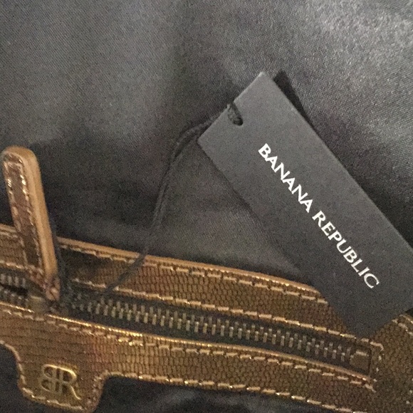 BANANA REPUBLIC BRONZE SLIM CLUTCH BAG - NWTags - Picture 2 of 7